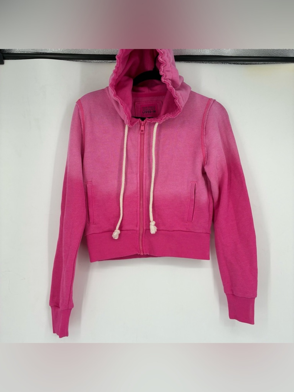 American Eagle Cropped Hoodie Jacket Womens Small Pink Ombre Zip Lived In Barbie
